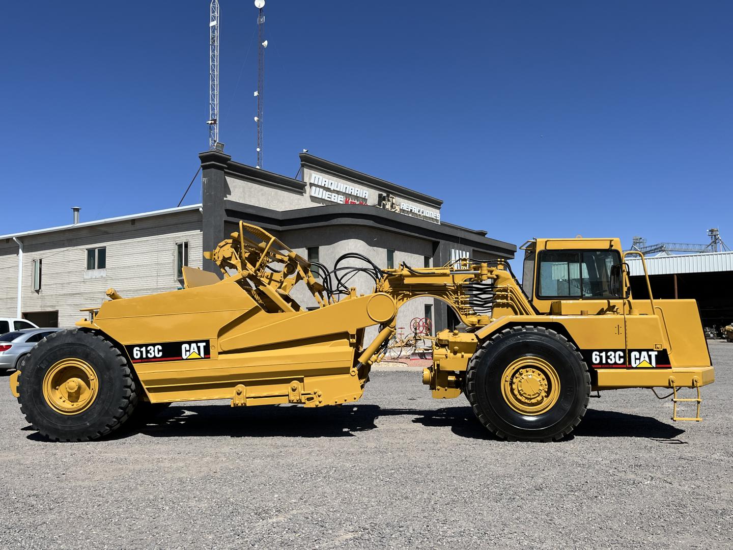 ./imagenes/INVOICE/2019/17876/MOTOESCREPA CATERPILLAR 613C II (3).JPG